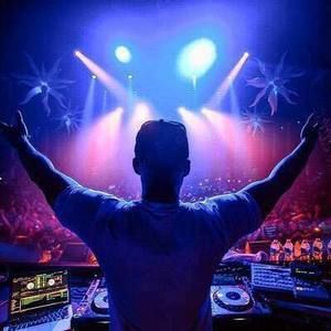 Meet your Posher, Perez